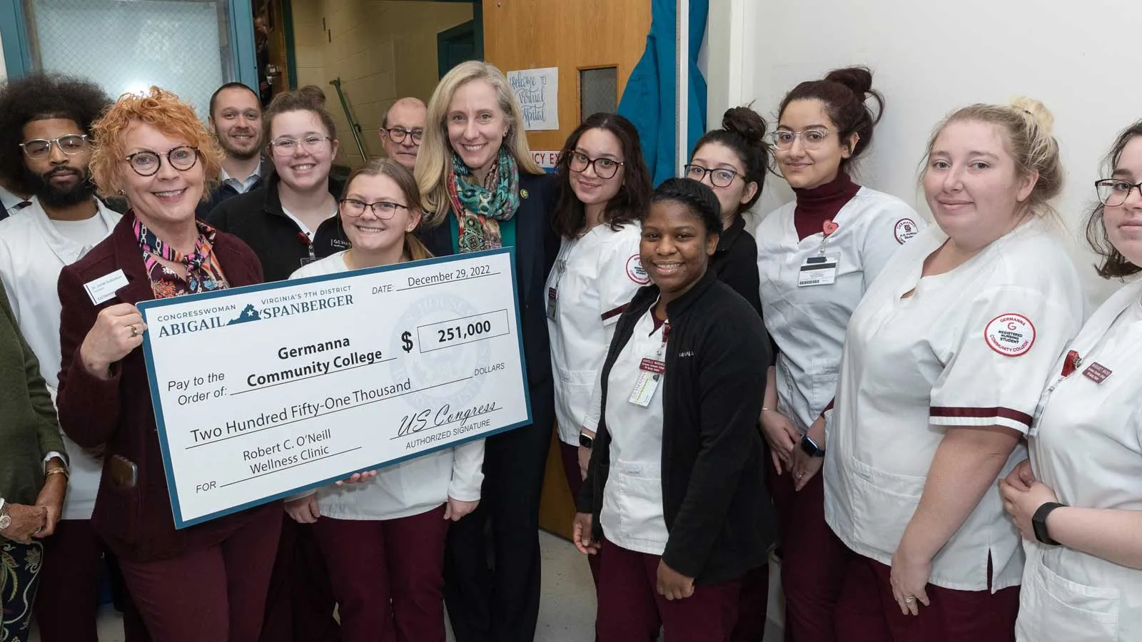 Germanna President Dr. Gullickson with Rep. Abigail Spanberger and Health Technology Students at the Locust Grove Campus