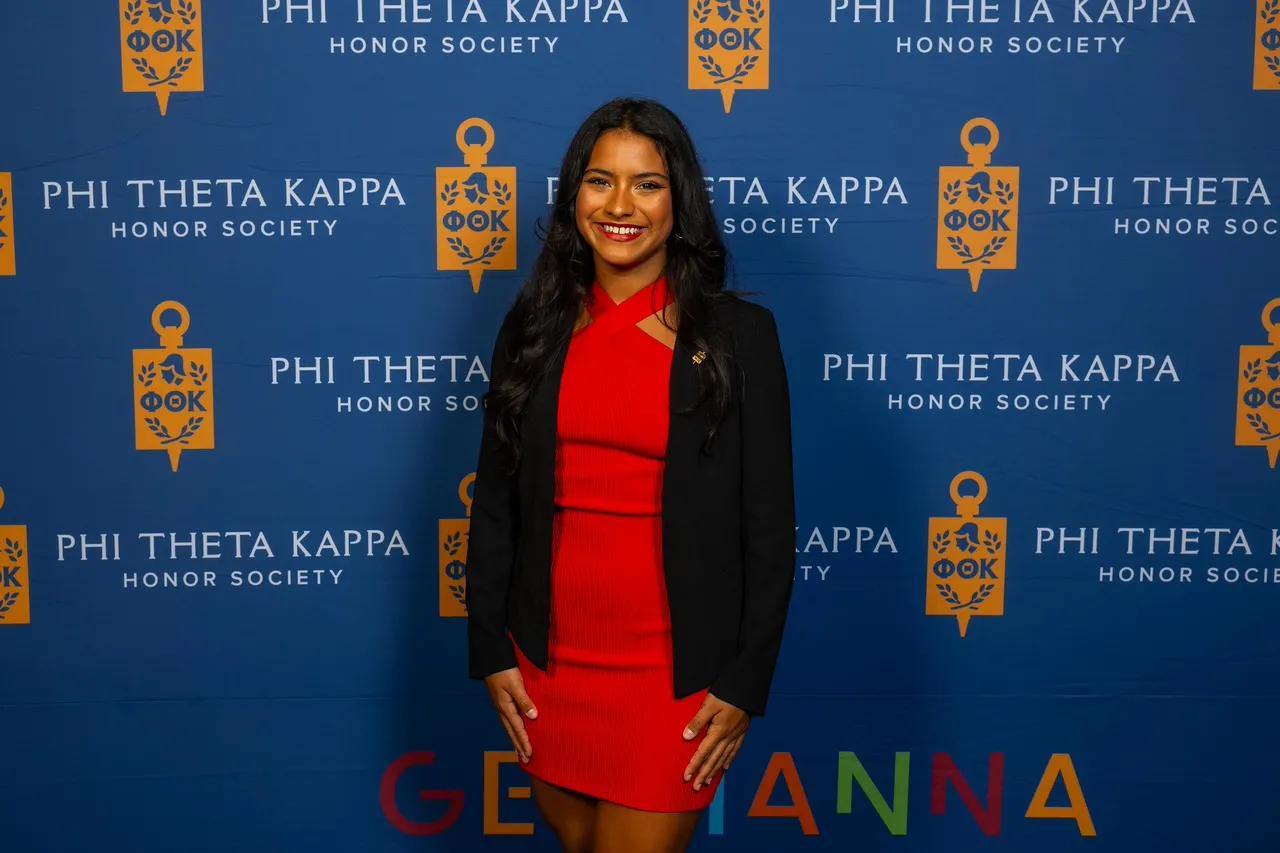 Ana Gabriela Otalora Reyes PTK