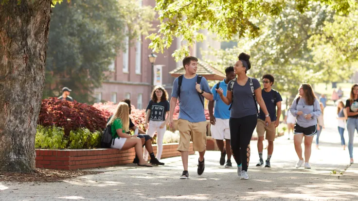 University of Mary Washington students gathered at the Fredericksburg UMW campus