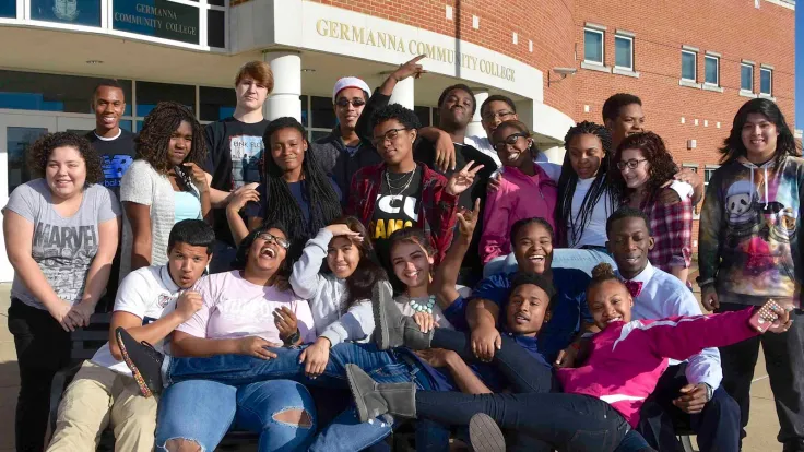 Group of Early College students gathered in front of the Fredericksburg Area Campus